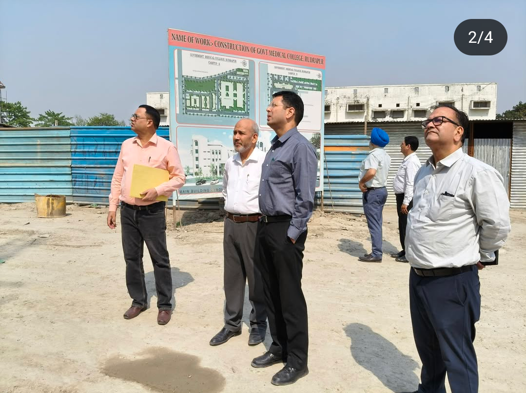 अपर निदेशक चिकित्सा शिक्षा निदेशालय देहरादून द्वारा राजकीय मेडिकल कॉलेज रूद्रपुर के निर्माणाधीन भवनो का निरीक्षण किया  गया