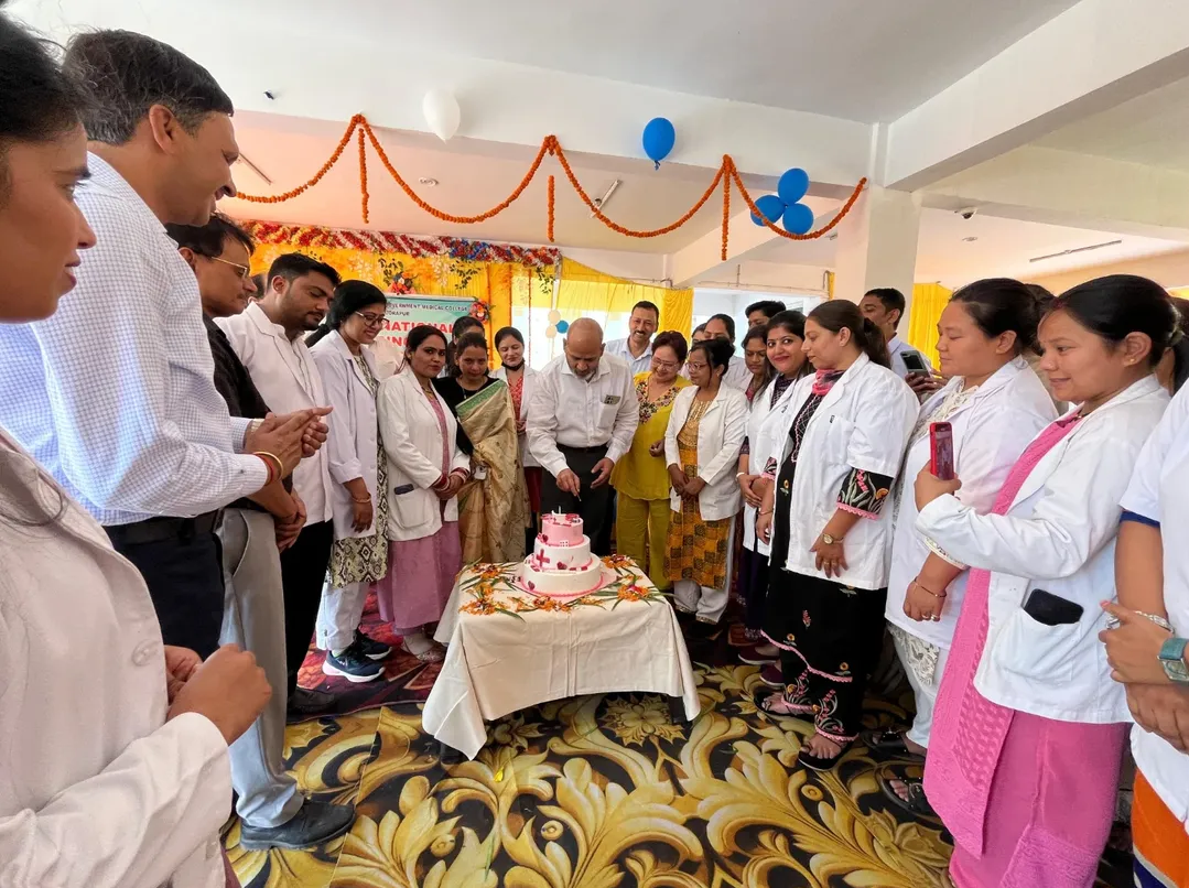 राजकीय मेडिकल कॉलेज रुद्रपुर में अंतर्राष्ट्रीय नर्सेज डे धूम  धाम से मनाया गया